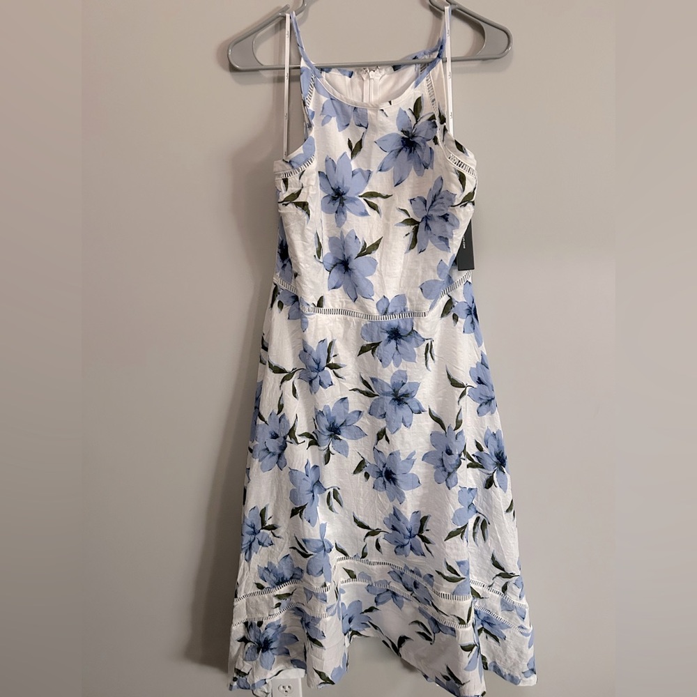 NWT lulus lightweight floral long dress. Size XL